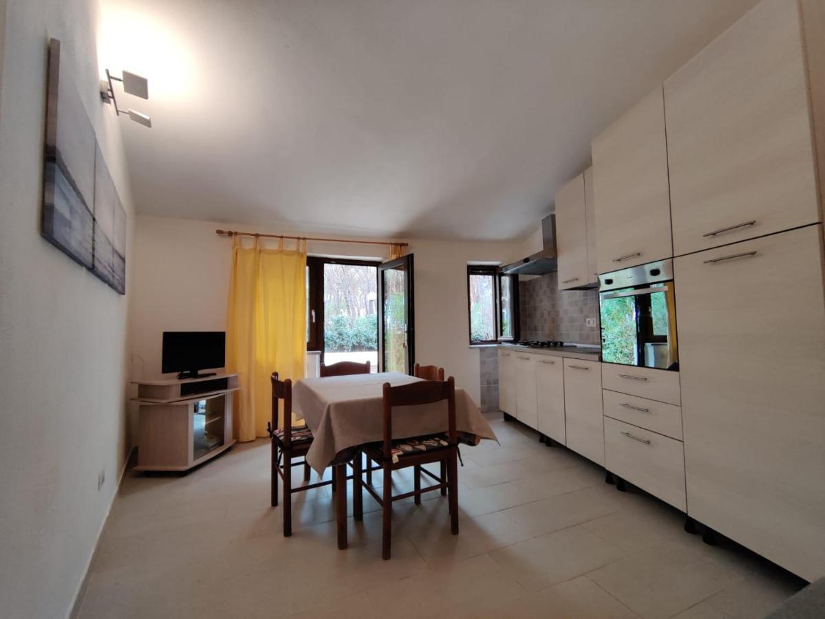 Rotonda Sul Mare Villa Budoni Buitenkant foto