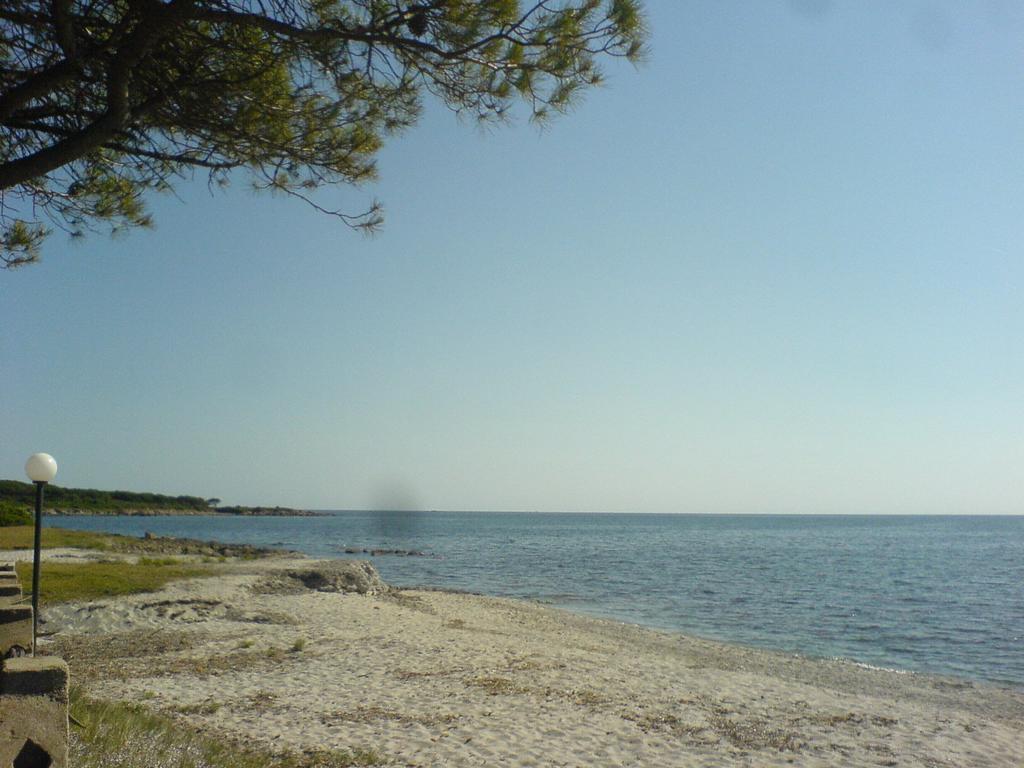 Rotonda Sul Mare Villa Budoni Buitenkant foto