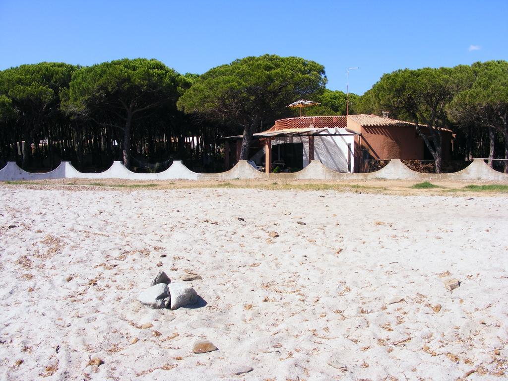 Rotonda Sul Mare Villa Budoni Buitenkant foto